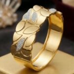 Leaf Golden cuff bracelet