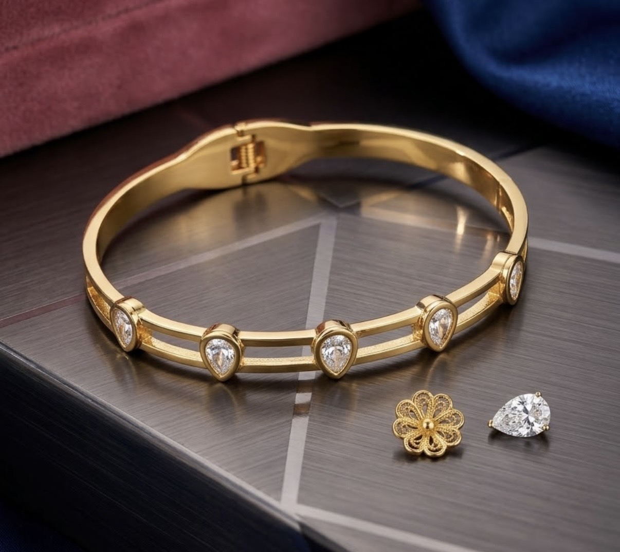 Screenshot Tear drop stone bracelet - Image 1