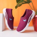 Women Classic Casual Sneakers